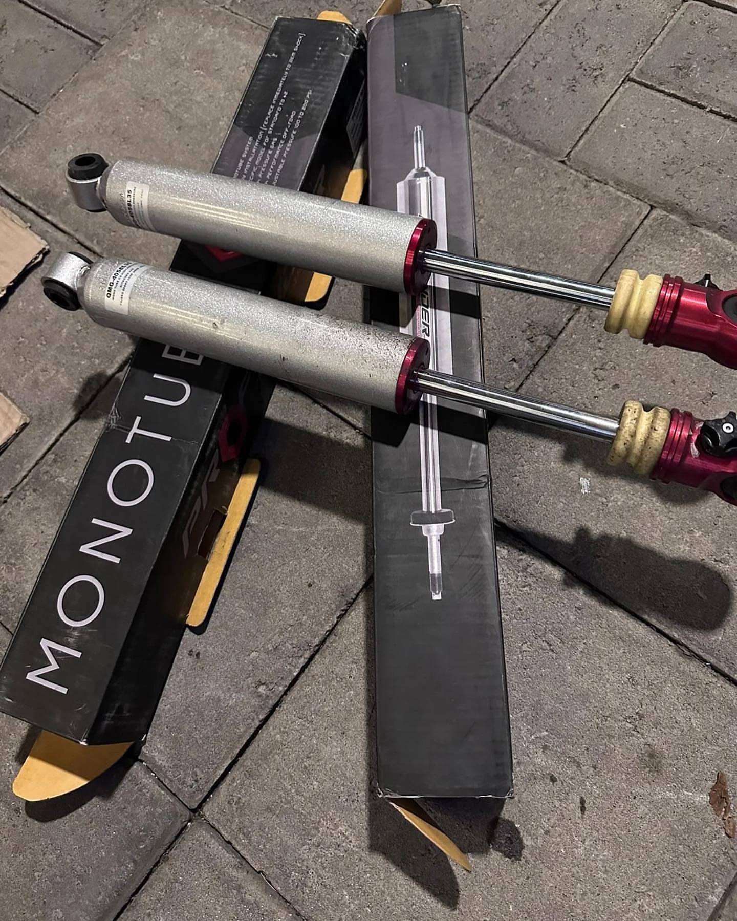 Lowering Kit Eibach Pajero Old/ANPS No Press thumbnail 6