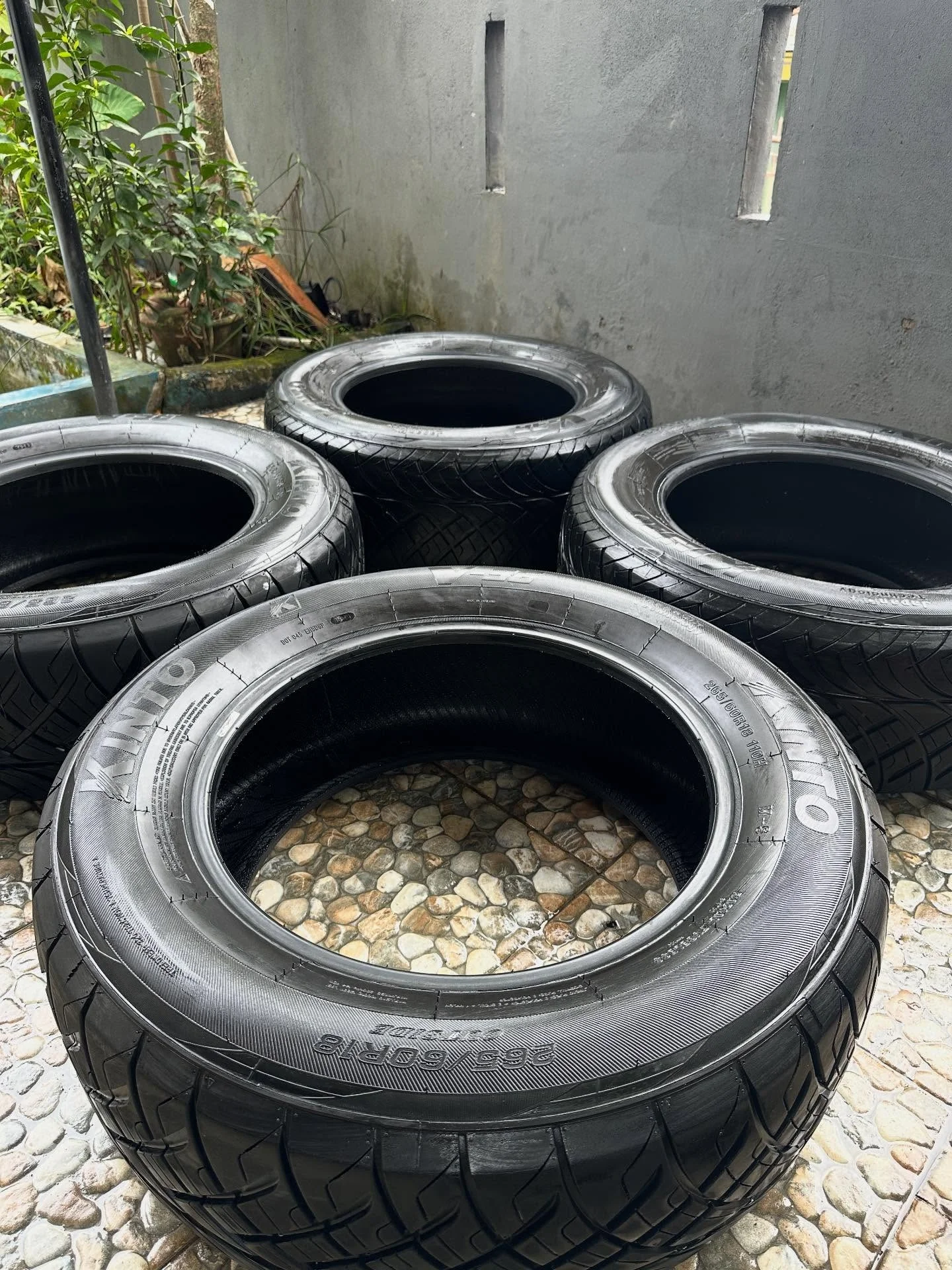 BAN KINTO V-36 265/60 R18 thumbnail 8